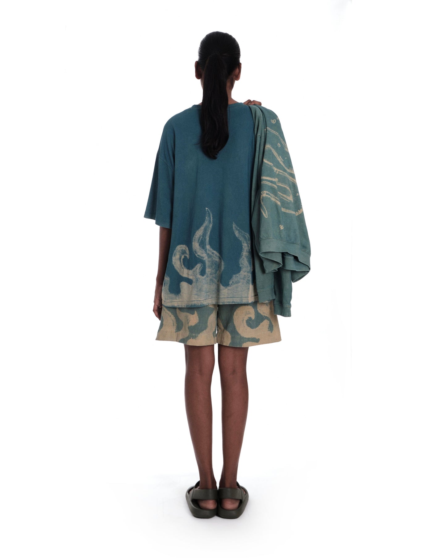 oversized organic cotton printed t-shirt in forest teal