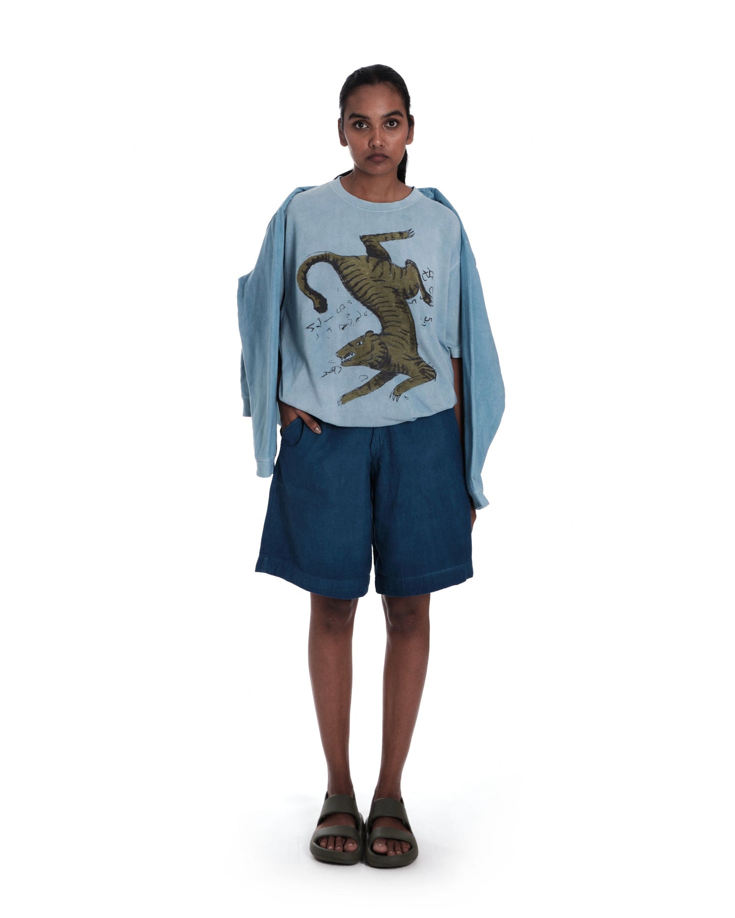 oversized organic cotton printed t-shirt in light indigo