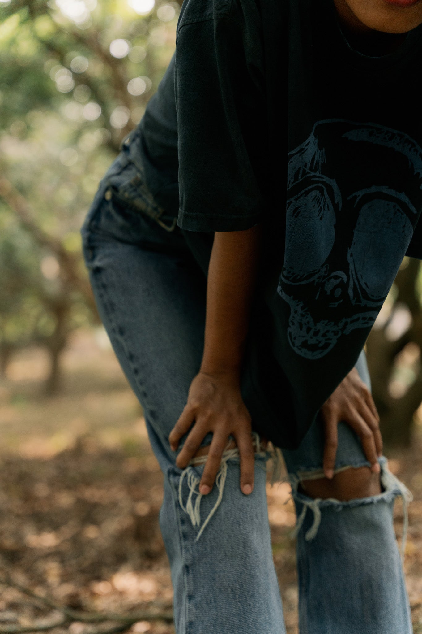 Skull head in “Neon indigo”