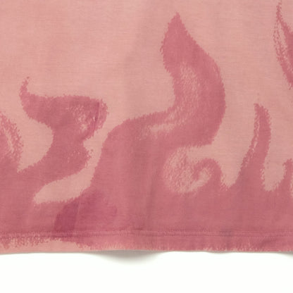 Flame in “peach pink”