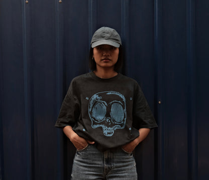 Skull head in “Neon indigo”